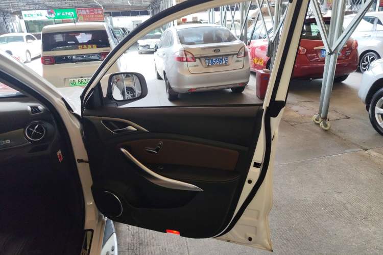 Used BYD Song New Energy 2017 Song DM 1.5TID All-Wheel Drive Prestige Model
