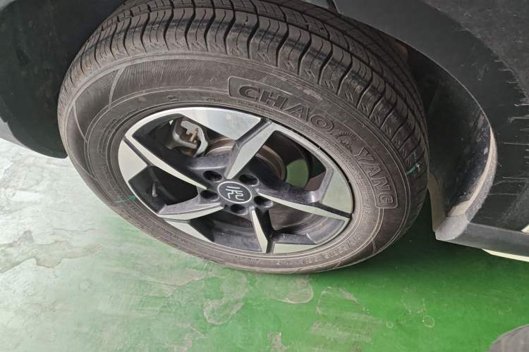 Used BYD Yuan UP 2025 Intelligent Driving Version 401 km Leading Edition
