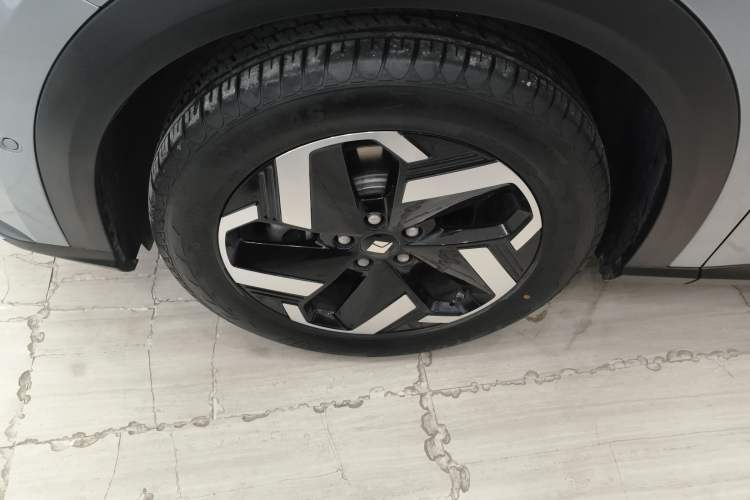 Used Baojun Yunhai 2024 600km Pure Electric Version
