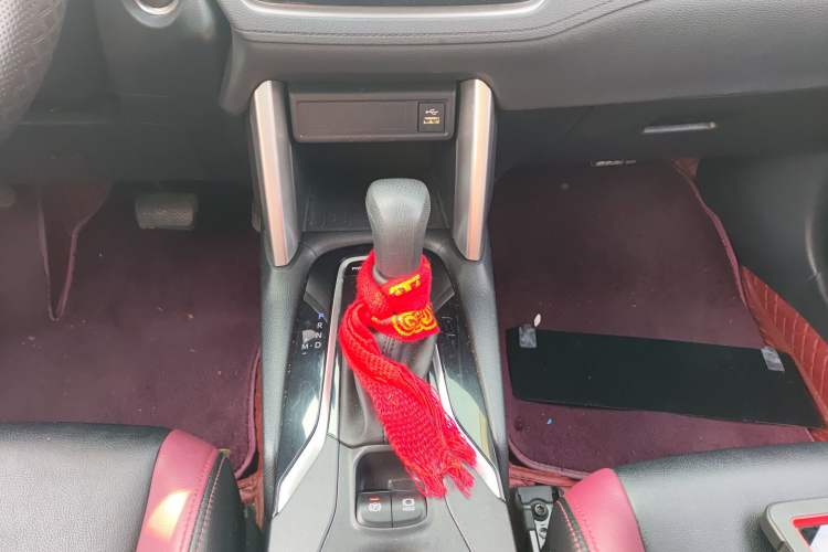 Used Toyota Corolla Cross 2022 2.0L Luxury Edition
