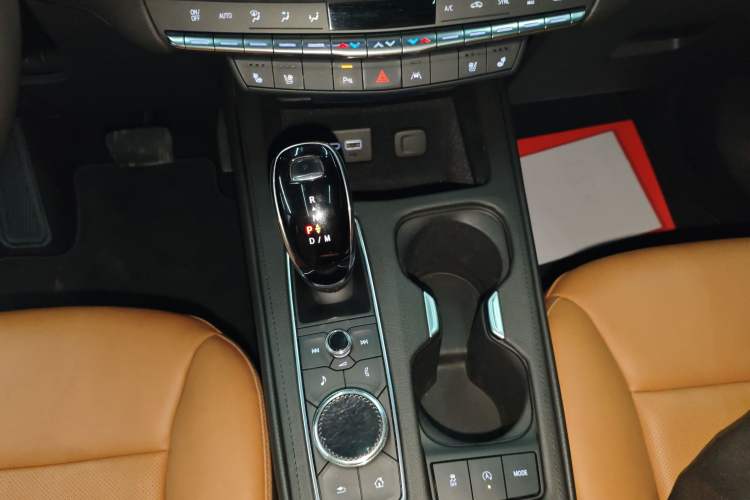 Used Cadillac XT4 2022 28T Two-Wheel Drive Prestige Version
