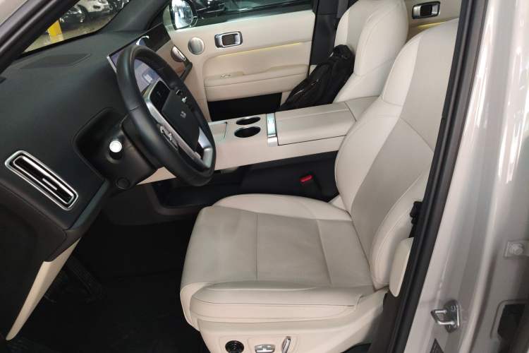 Used Li Auto L6 2024 Pro Model
