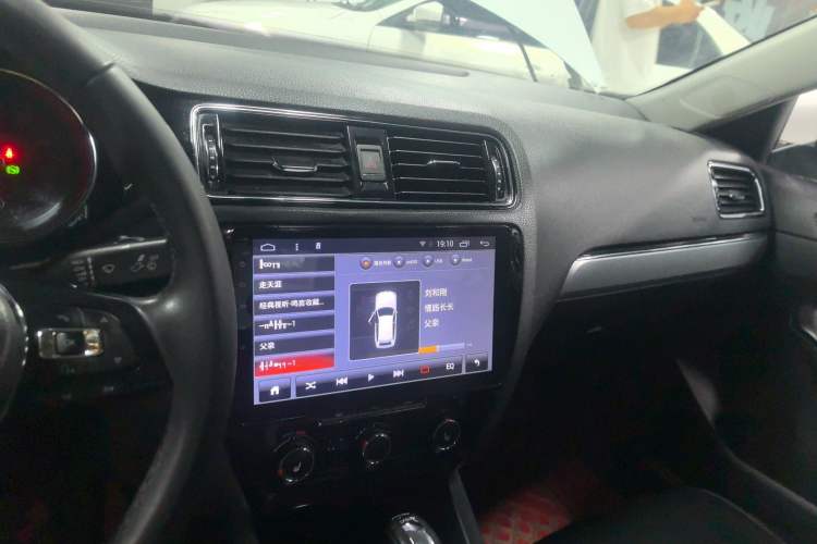 Used Volkswagen Sagitar 2018 180TSI DSG Prestige Edition
