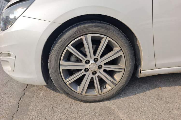 Used Peugeot 408 2016 1.6T Automatic Luxury Edition
