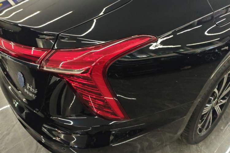 Used Hongqi H5 PHEV 2025 130 Super Hybrid Version
