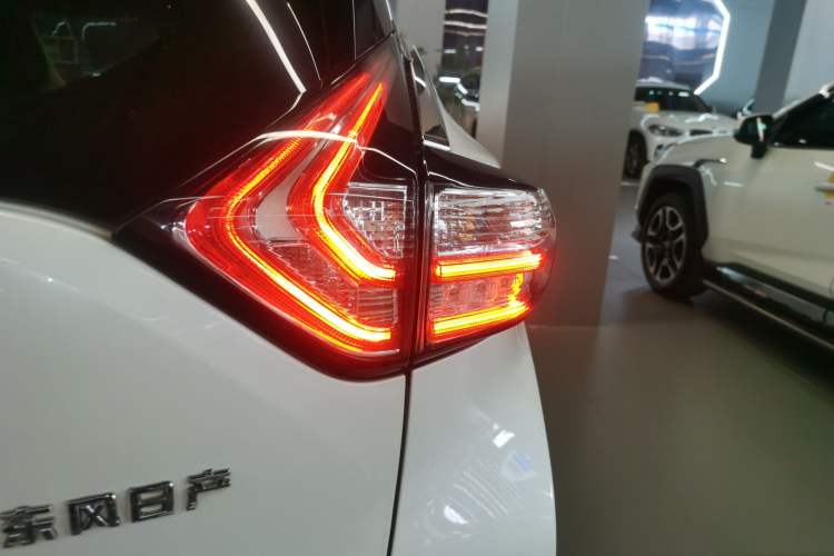 Used Nissan Murano 2021 2.5L XE Two-Wheel Drive Elite Edition