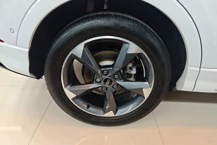 Used Audi Q3 2024 35 TFSI Ambition Dynamic Edition
