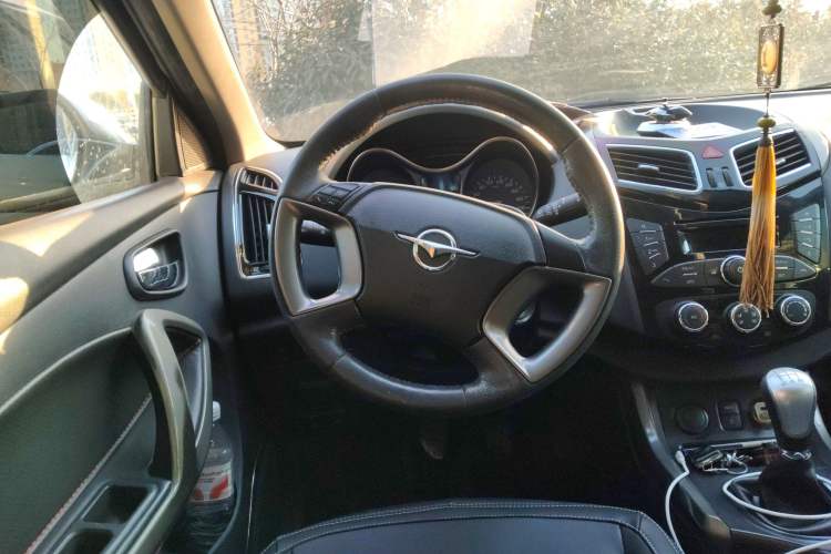 Used Haima S5 2015 1.6L Manual Luxury Model with Sunroof