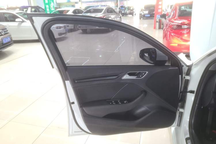 Used Audi A3 2018 30th Anniversary Edition Sportback 35 TFSI Fashion Model
