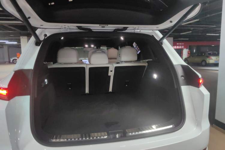 Used Li Auto L7 2024 Ultra Model
