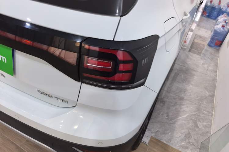 Used Volkswagen Tacqua 2021 200TSI DSG JoyConnect Edition