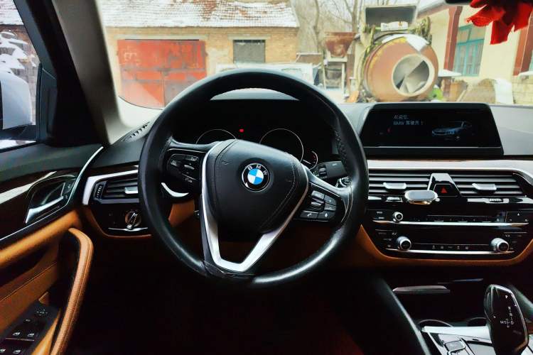 Used BMW 5 Series 2018 528Li Launch Special Edition