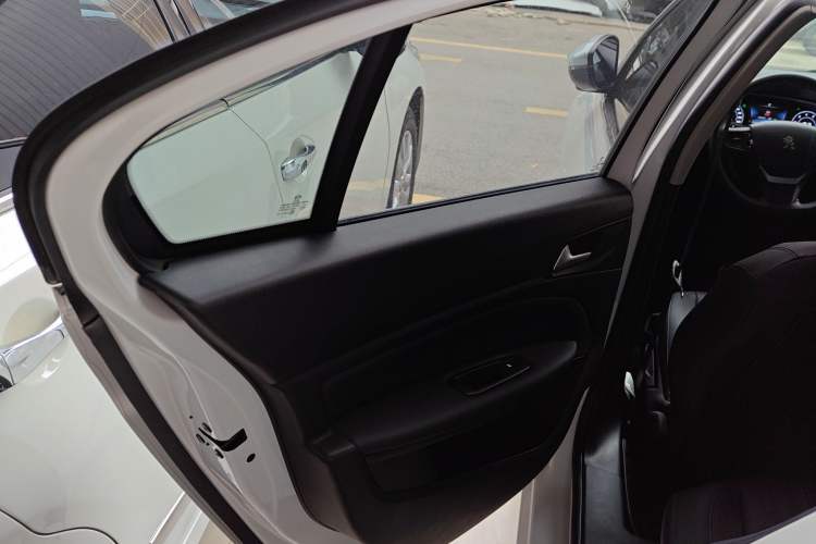 Used Peugeot 408 2020 360THP 10th Anniversary Edition
