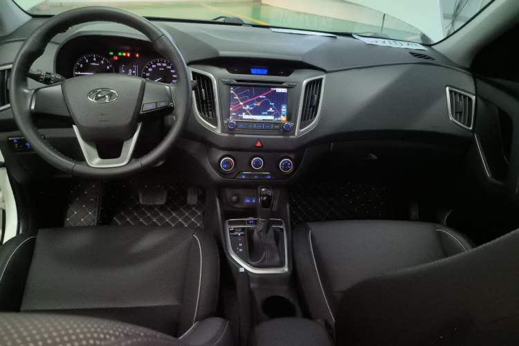 Used Hyundai ix25 2015 1.6L Automatic Two-Wheel Drive Smart GLS Trim
