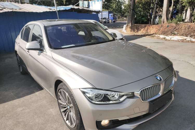 Used BMW 3 Series 2019 320Li Fashion Model
