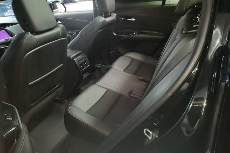 Used Cadillac XT4 2018 28T Two-Wheel Drive Tech Version
