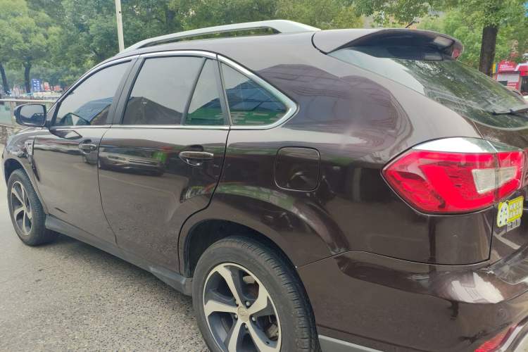 Used BYD S7 2015 2.0T Upgraded Automatic Luxury Version