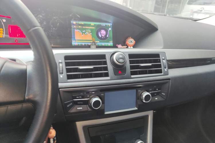 Used Roewe 550 2013 Classic Edition 550 1.8L Automatic Fashion Model