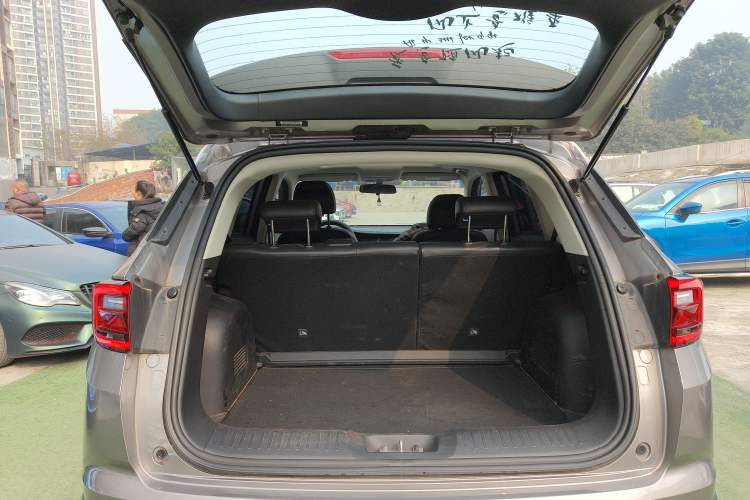 Used Changan CS35PLUS 2022 1.6L Manual Luxury Edition
