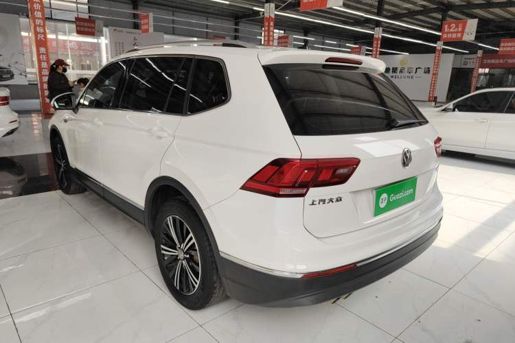 Used Volkswagen Tiguan L 2019 330TSI Automatic Two-Wheel Drive Panoramic Comfort Edition China VI Standard
