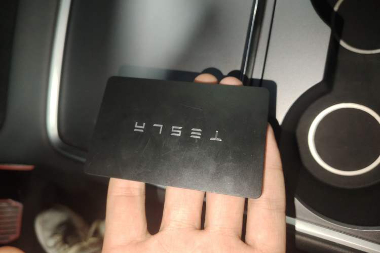 Used Tesla Model Y 2023 Rear-Wheel-Drive Version
