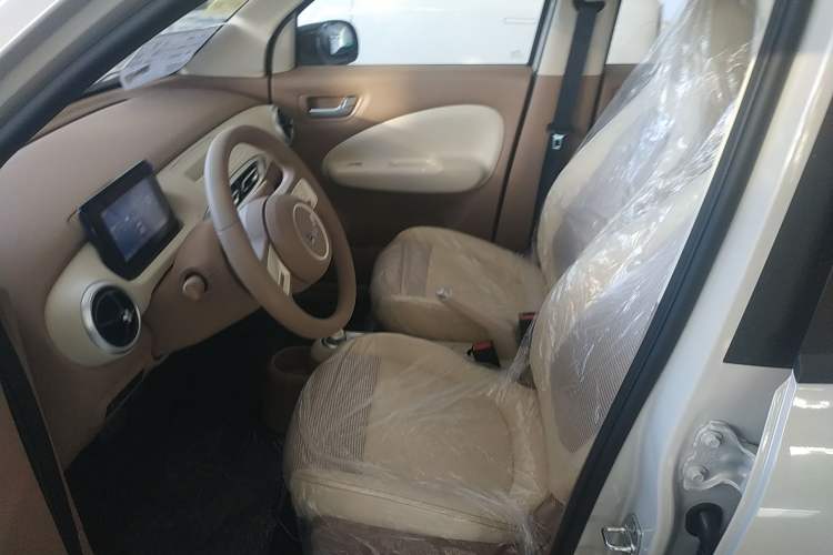 Used Wuling Hongguang MINIEV 2025 Four-Door Version Advanced Edition
