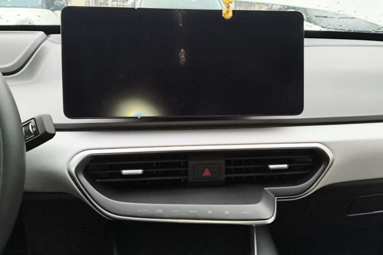 Used Geometry A 2021 Pro Enjoy High-Dimensional Range Edition 430KM A430 Easy-Drive Version