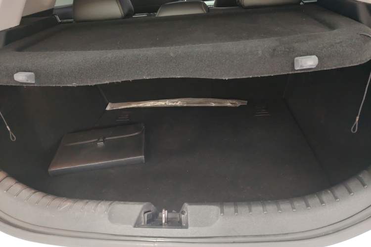 Used Geely Auto Emgrand S 2022 1.4T CVT Crossover Player Edition
