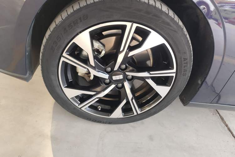 Used  L6 2023 125km Starship