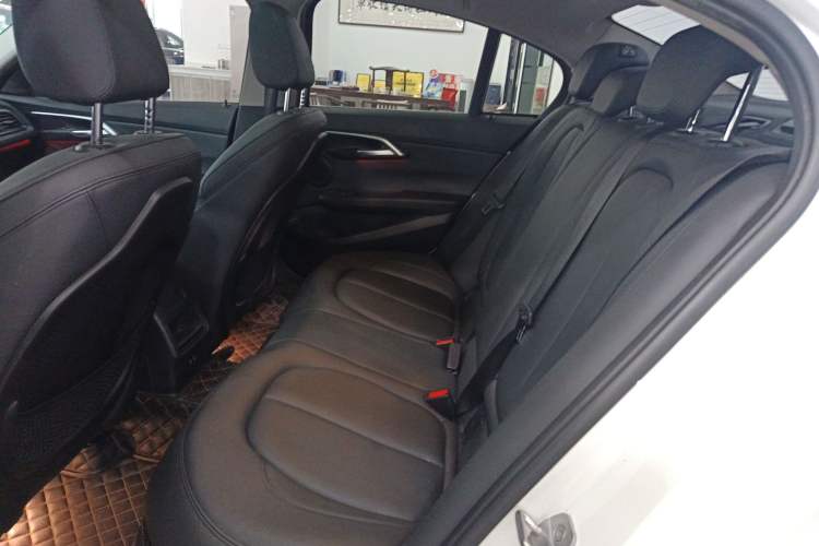 Used BMW 1 Series 2018 Facelifted 118i Sport Edition