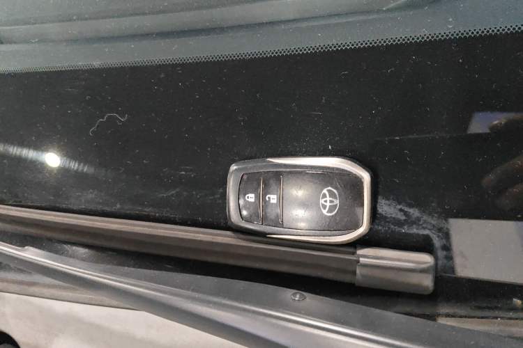 Used Toyota Highlander 2021 2.0T Four-Wheel Drive Luxury Edition 7 Seats
