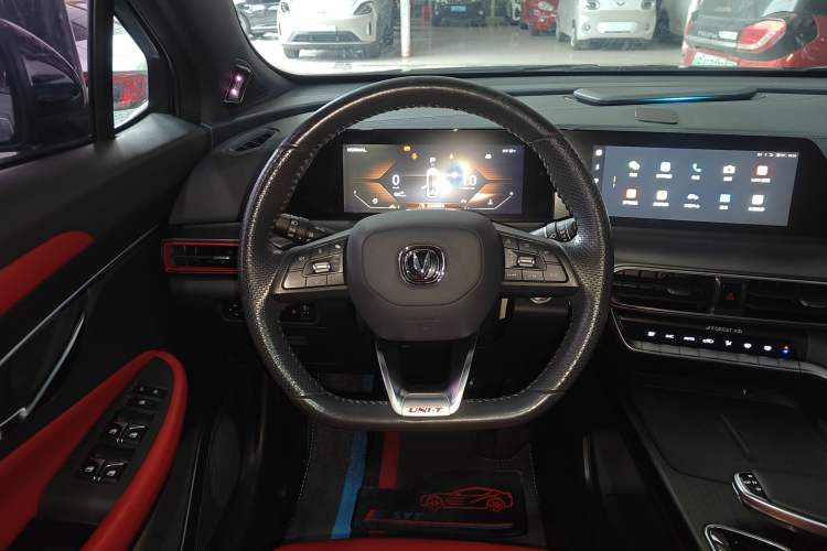 Used Changan UNI-T 2020 1.5T Prestige Version

