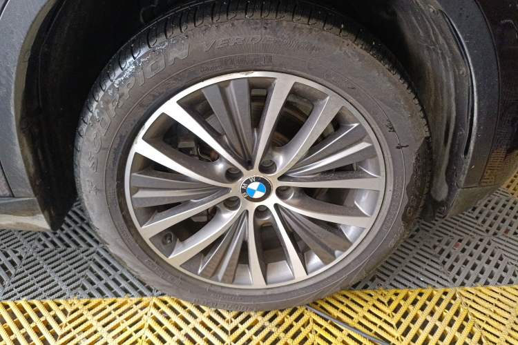 Used BMW X5 2014 xDrive35i Leading Model
