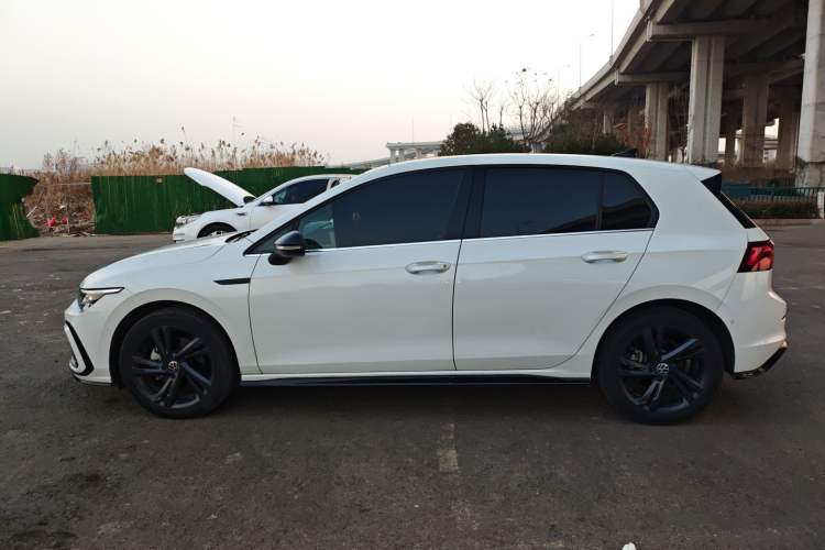 Used Volkswagen Golf 2021 280TSI DSG R-Line
