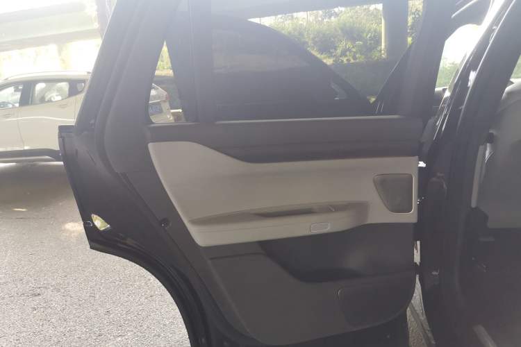 Used Nio ES8 2024 75 kWh
