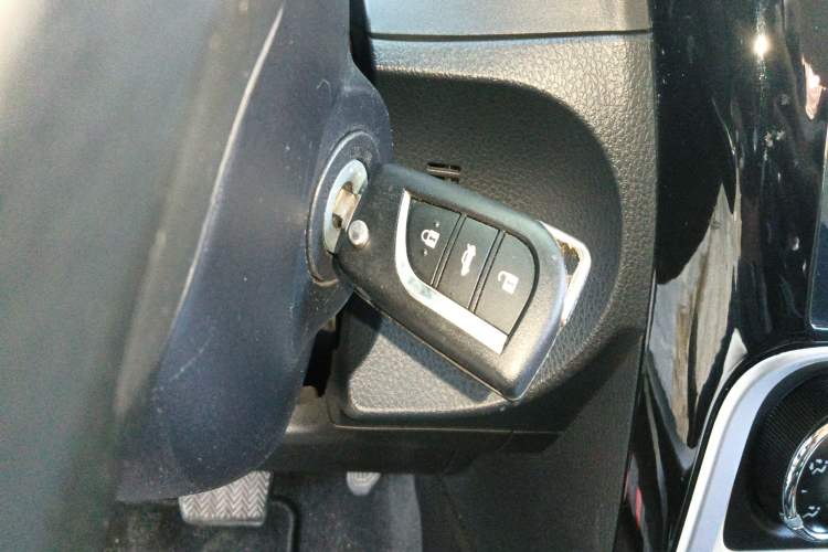 Used Toyota Corolla 2017 Revised Version 1.2T S-CVT GL
