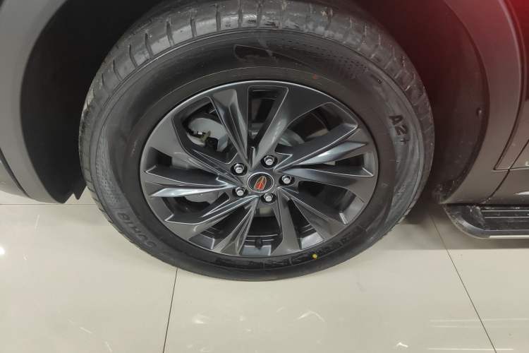 Used Hongqi HS5 2025 2.0T Two-Wheel Drive Flagship Pro Edition
