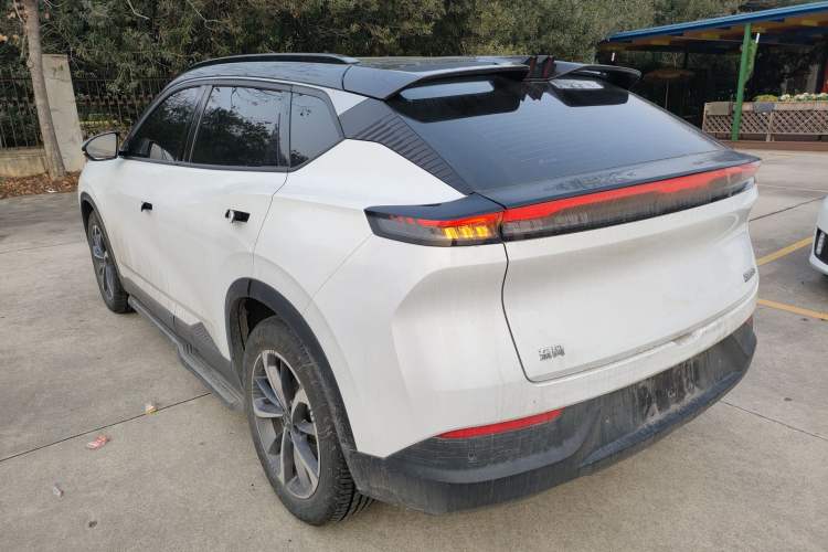 Used  06 2025 Model 520km