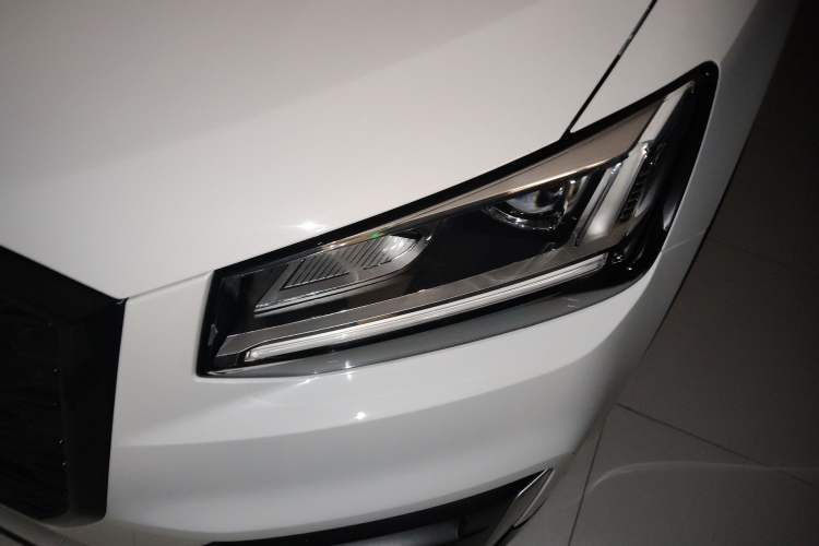 Used Audi Q2L 2018 35 TFSI Launch Exclusive Edition China VI
