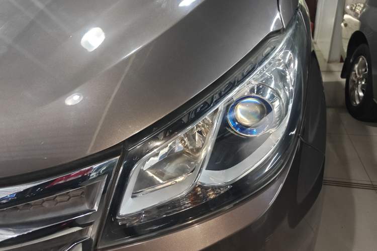 Used SAIC MAXUS G10 2018 PLUS 2.0T Manual Elite Edition