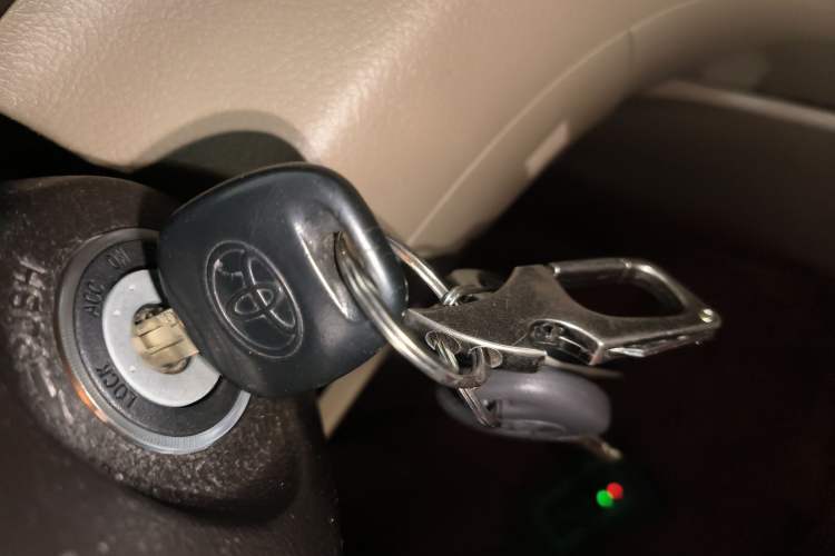 Used Toyota Highlander 2012 2.7L 2WD 5-Seater Elite Edition
