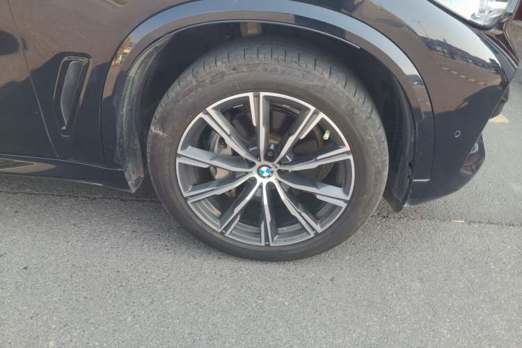 Used BMW X5 2019 xDrive40i M Sport Package
