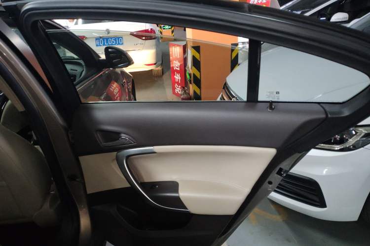 Used Buick Regal 2015 2.0L Leading Fashion Edition
