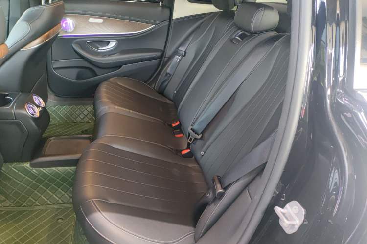 Used Mercedes-Benz E-Class 2019 E 260 L