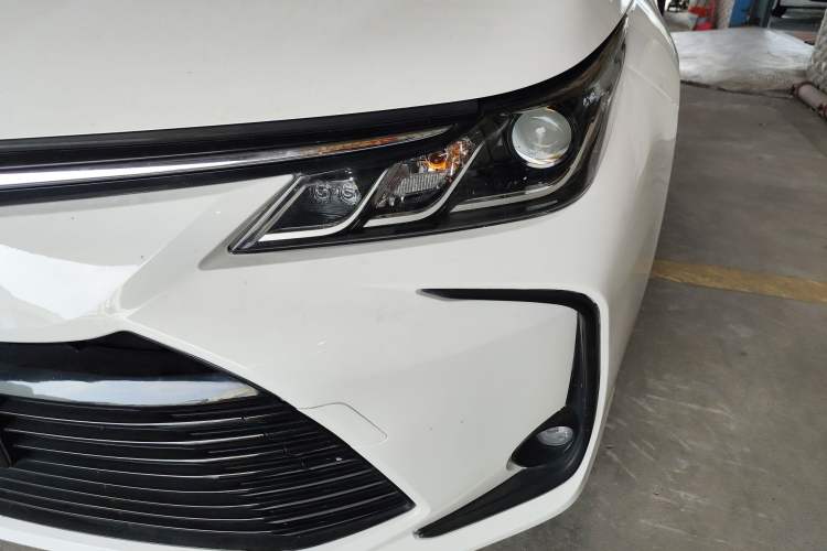 Used Toyota Corolla 2022 Dual-Motor 1.8L E-CVT Pioneer Edition