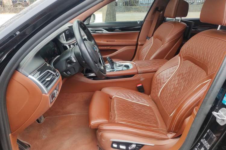 Used BMW 7 Series 2019 740Li xDrive Executive Luxury Package
