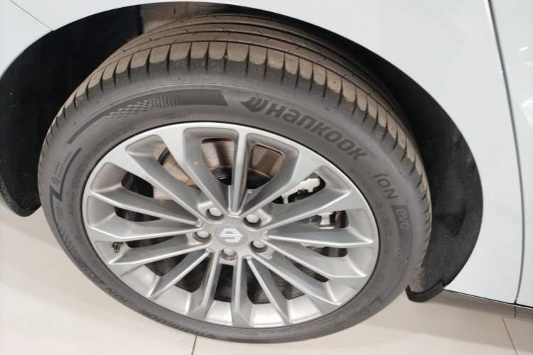 Used Leapmotor C01 2024 Range-Extended 316 Deluxe Edition
