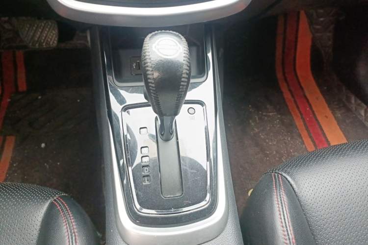 Used Nissan Tiida 2021 1.6L CVT Cool Edition
