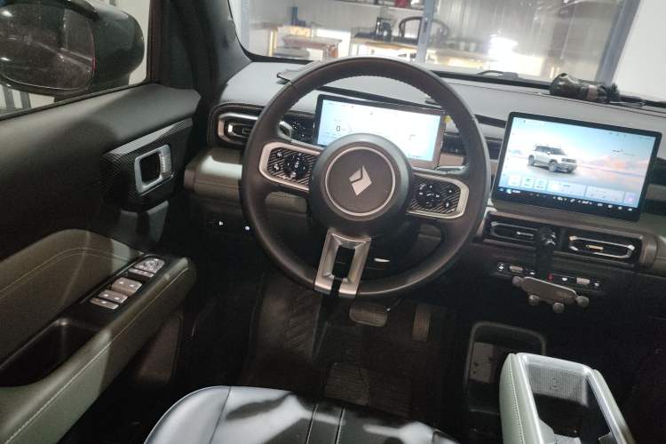 Used Baojun Spark EUV 2024 Prestige Edition 4 Seats
