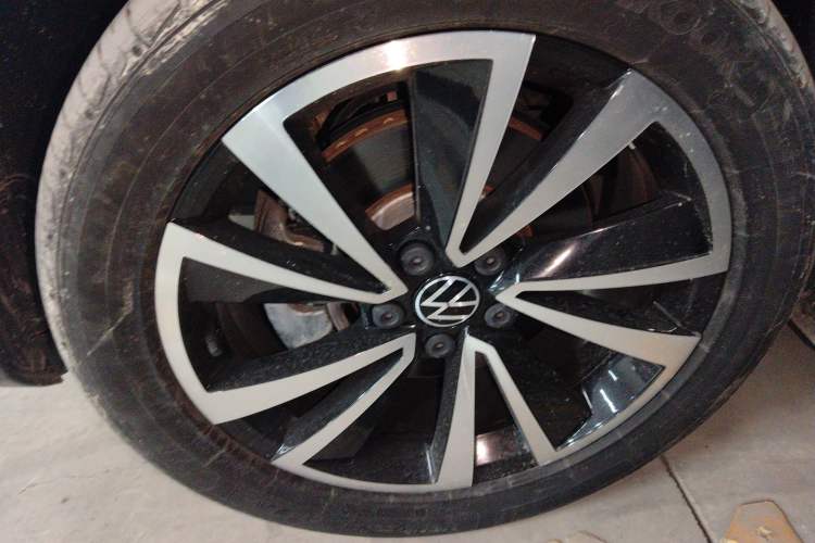 Used Volkswagen Tharu 2022 330TSI Four-Wheel Drive Luxury Edition
